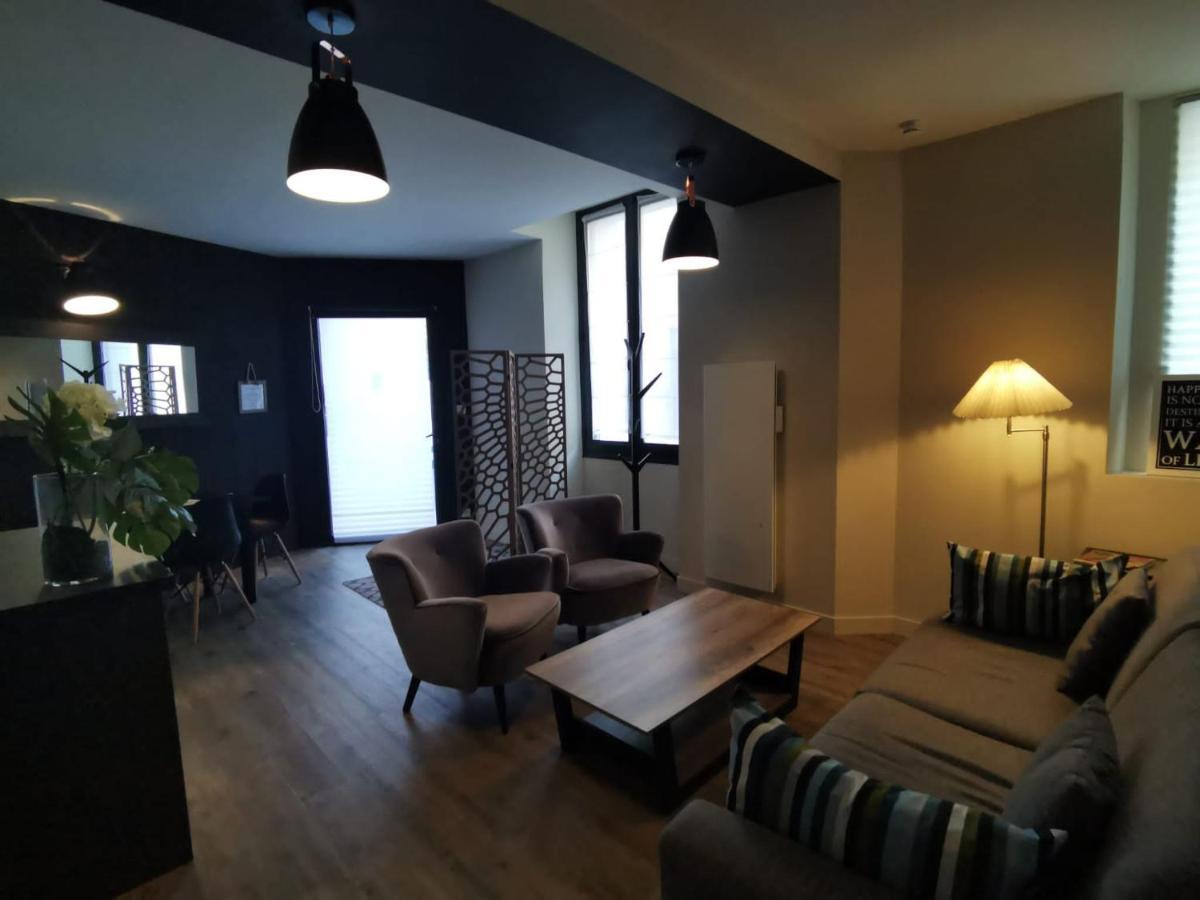 Appartement Au Saint Martin à Cholet Extérieur photo